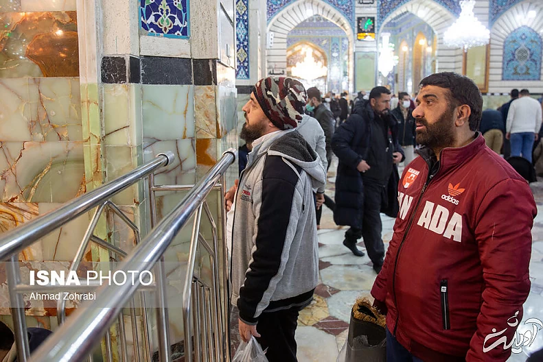 (تصاویر) شب آرزو‌ها در حرم حضرت فاطمه معصومه(س)